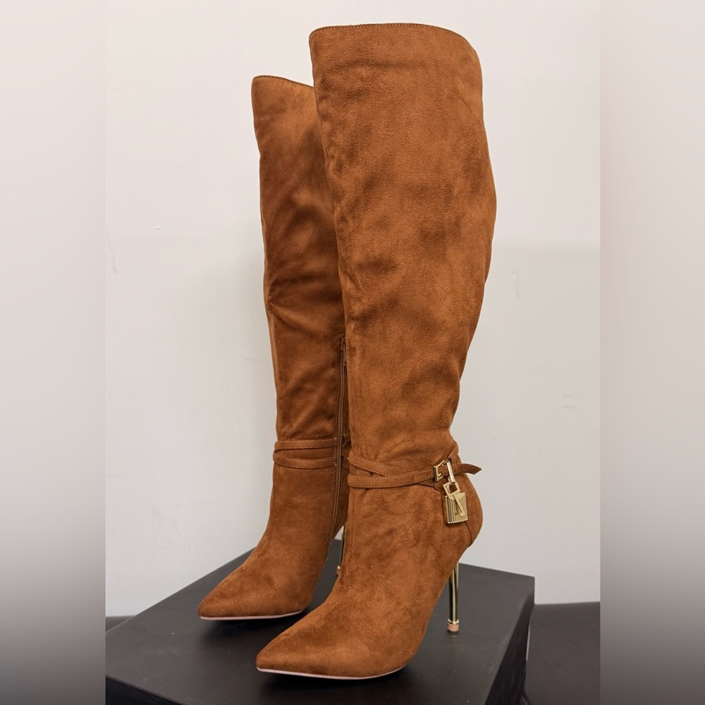NWT Liliana Tan Suede Heeled Boots - Picture 6 of 12
